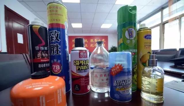 飞机不能带的东西，高铁飞机不能带的东西（还有哪些东西坐飞机真的不能带）