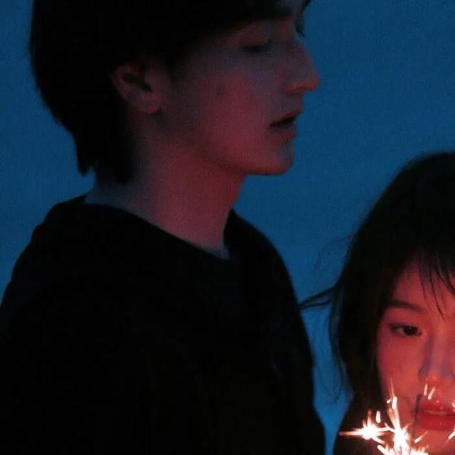 小众情头，微信头像，小众情头（情侣头像，小众情头）