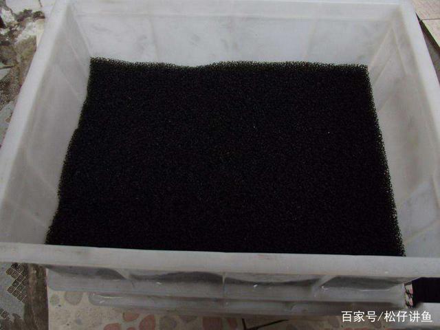 陶瓷鱼缸怎样做过滤，陶瓷鱼缸怎样做过滤器（鱼缸滴流过滤DIY全过程）
