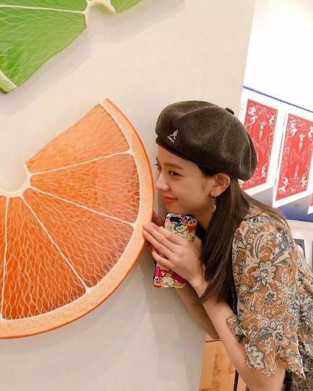 闺蜜动漫可爱风格系《天真与闪电》/反正你早晚都要谈恋爱 和我谈怎么了，微信头像，闺蜜动漫可爱风格系《天真与闪电》/反正你早晚都要谈恋爱 和我谈怎么了（，“因为太想你，梦里全是你”）