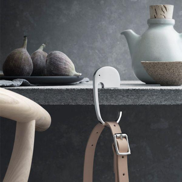 在卧室里面挂钩的正确摆放，在卧室里面挂钩的正确摆放图（果然有颜值又实用）