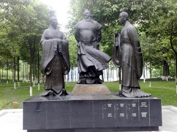 曹植简介，曹植简介50字（三国时期曹魏文学家曹植）