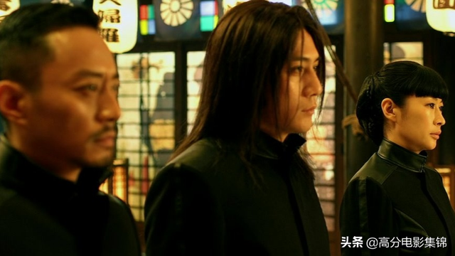 喜剧电影排行榜前十名，推荐几部笑到肚子疼的电影（10部近两年笑点最多的喜剧电影）