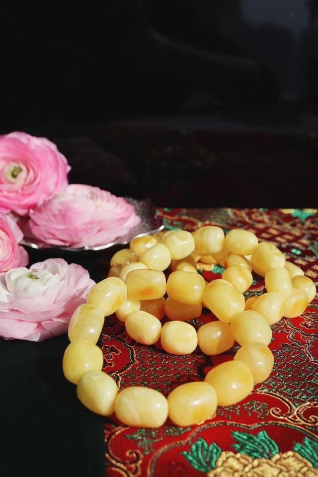 双鱼座戴什么宝石，双鱼座的星座宝石（专属十二星座的宝石）