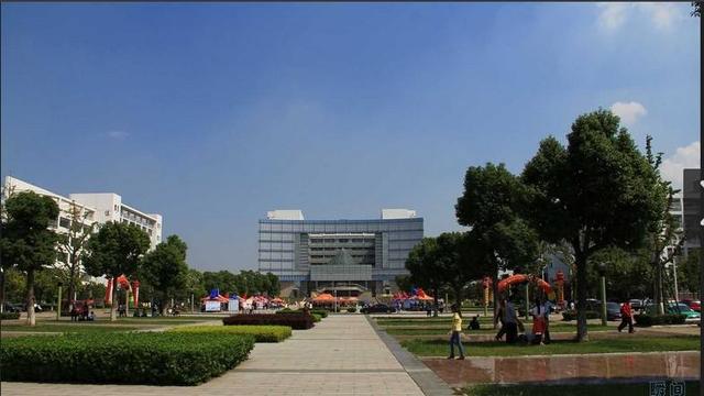 安徽财经大学地址，安徽财经大学新校区地址和邮编（每日一校——安徽财经大学）