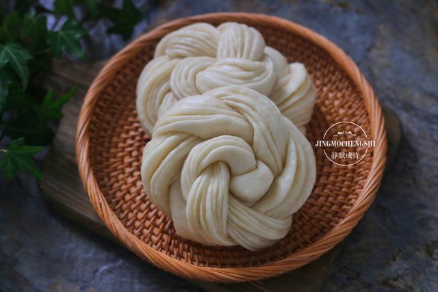 花卷的各种做法图解，教你目前最流行的花卷做法