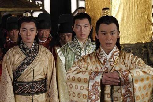 李渊是杨坚的儿子吗，李渊和杨坚什么关系（到底是一个怎样的人）