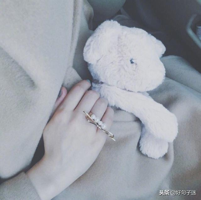 特别伤心的话，特别伤心的话和图片（适合发说说的伤心句子）