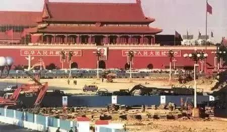 天安门广场有多大，国内最大的石材广场——天安门广场