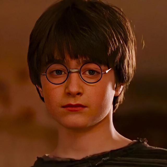 哈利波特头像女生，哈利波特魔法学院头像微信（霍格沃茨永不毕业）