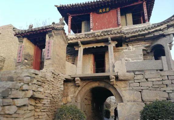 石家庄好玩的好吃的地方，石家庄市好吃好玩的地方（石家庄最值得去的50个地方）