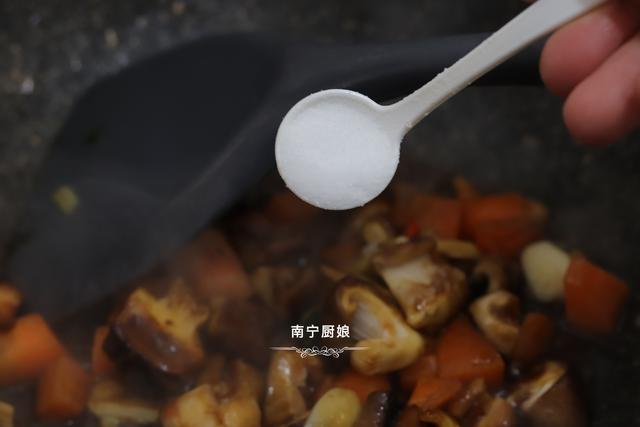 日本豆腐怎么吃，鸡蛋豆腐最简单的吃法（宝宝一口气吃了3碗米饭）