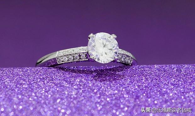 婚戒哪个牌子好，2019十大求婚钻戒品牌排行榜（哪个品牌的婚戒比较好）