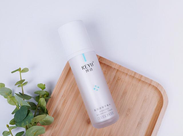 冬天贴面膜的正确方法，冬天怎样敷面膜效果最好（冬天要怎么敷面膜更有效）