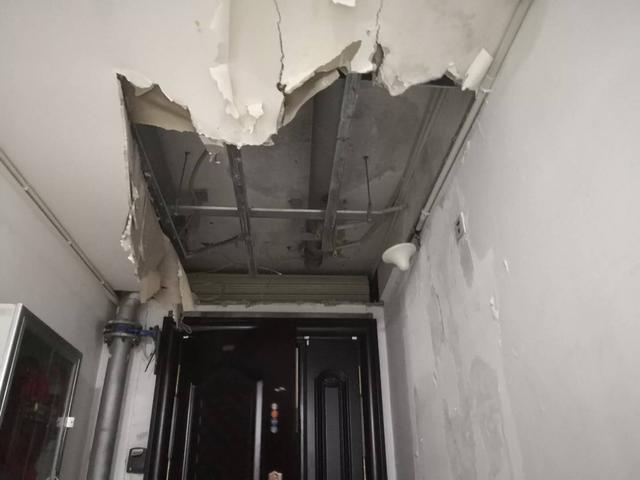 对付楼上漏水无赖的最好办法，楼上漏水楼下处理绝招（若对方不配合）