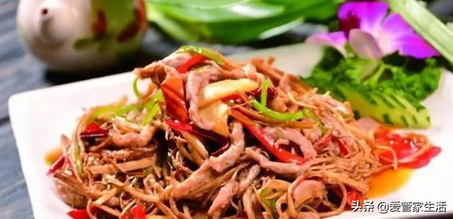 莲藕通草排骨汤的做法，莲藕通草排骨汤可以一起炖吗（月子食谱大全及做法）