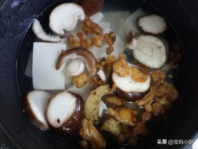 嫩豆腐汤的做法，嫩豆腐汤怎么做（豆腐鲜嫩的做汤方法）