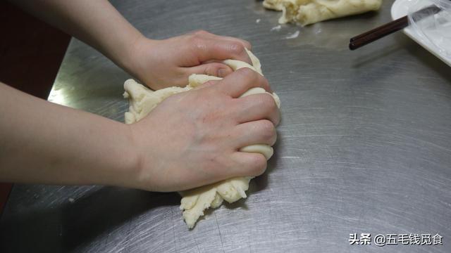 水糕的制作方法和过程（据说只有陕西的水和面才能做出的泡泡油糕）