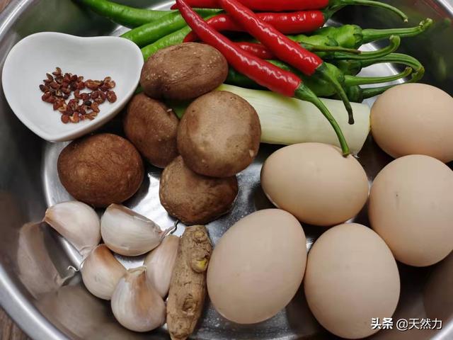 炸鸡蛋酱的做法，东北人喜爱的鸡蛋酱要怎么做才好吃