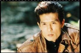 比莉的儿子，周汤豪的爸爸是谁（她的故事远比想象的更加难以置信）