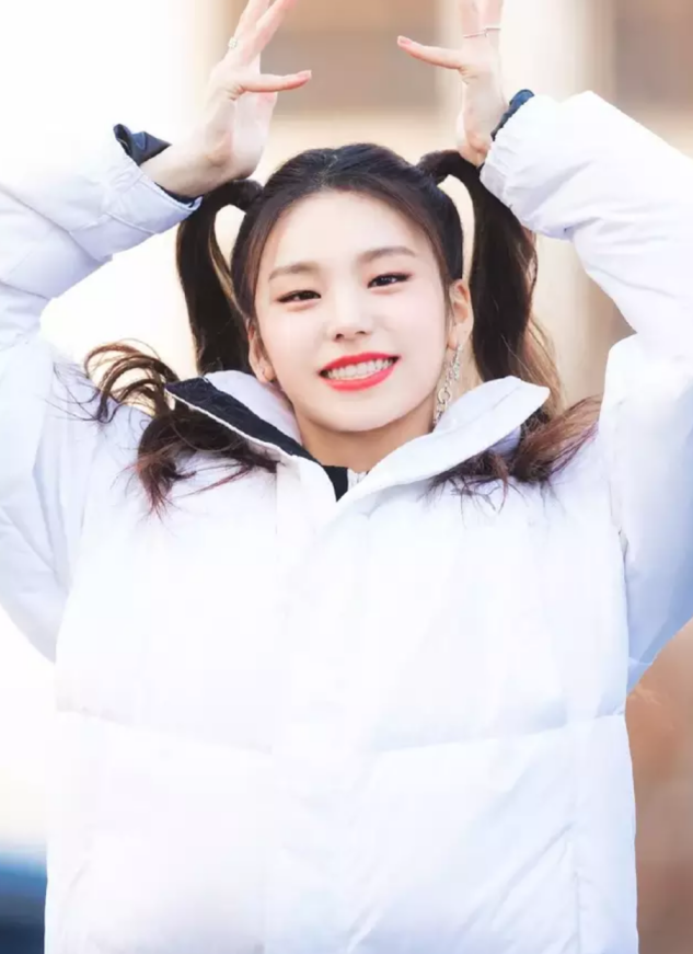 女人眼睛小代表什么，眼睛非常小的女人（眼睛小也好看的人）