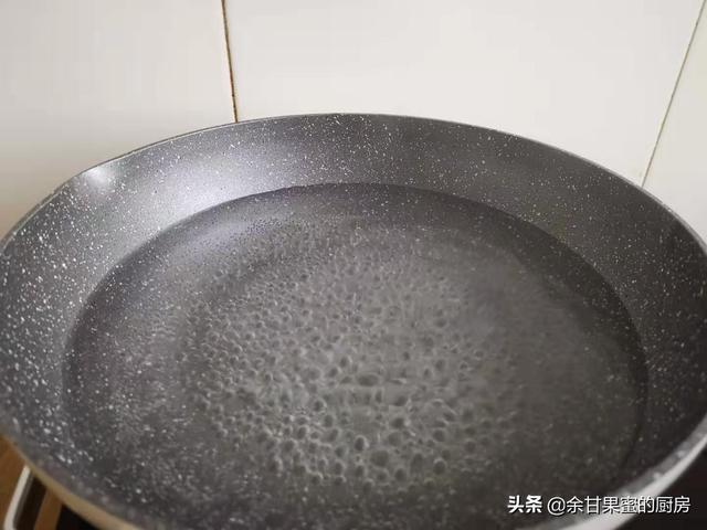 黄瓜汁怎么榨好喝，黄瓜苹果汁怎么做（​黄瓜汁榨了别直接喝）