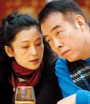 倪萍的故事：3婚两娃，与郭达最可惜，和陈凯歌同居4年丢失自尊