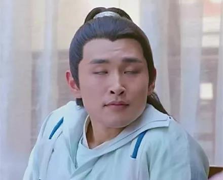 王彦霖高调认爱艾佳妮！情史“真真假假”，细品他背后三位女人