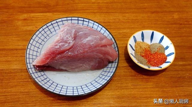 猪排怎么做好吃又简单，如何做排骨好吃又简单（这样简单处理后的猪排）