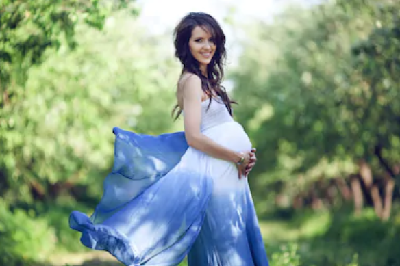 自然分娩的产程，分娩产程需要多长时间（产妇有这几个特征）