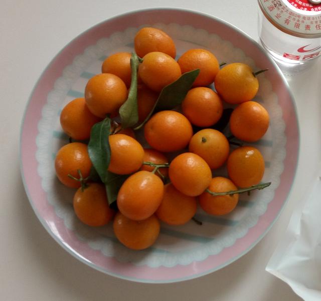 金桔泡酒喝的功效与副作用，金桔果酒的功效与作用（80岁奶奶千金不换的秘方）