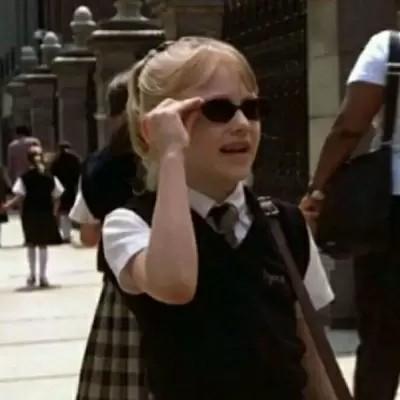 侧脸杀女头~，微信头像，侧脸杀女头~（搞怪头像单人女头）