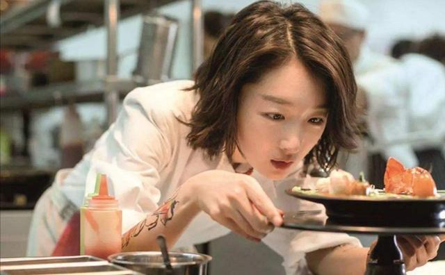 周冬雨演过的电影，周冬雨井柏然演的电影叫什么（周冬雨最热的6部电影）