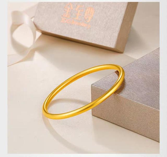 千足金是几个9，黄金要买几个9最好（黄金首饰的含金量如何辨别）