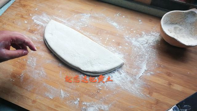 驴蹄子面的做法，驴蹄子面和面做法（做法简单一看就会）