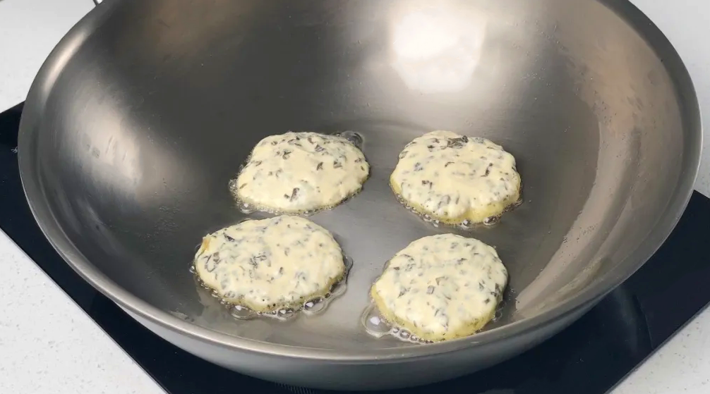 图片[6]-【紫菜玉米饼】做法步骤图 钙含量是牛奶2倍多 常吃个子高-起舞食谱网