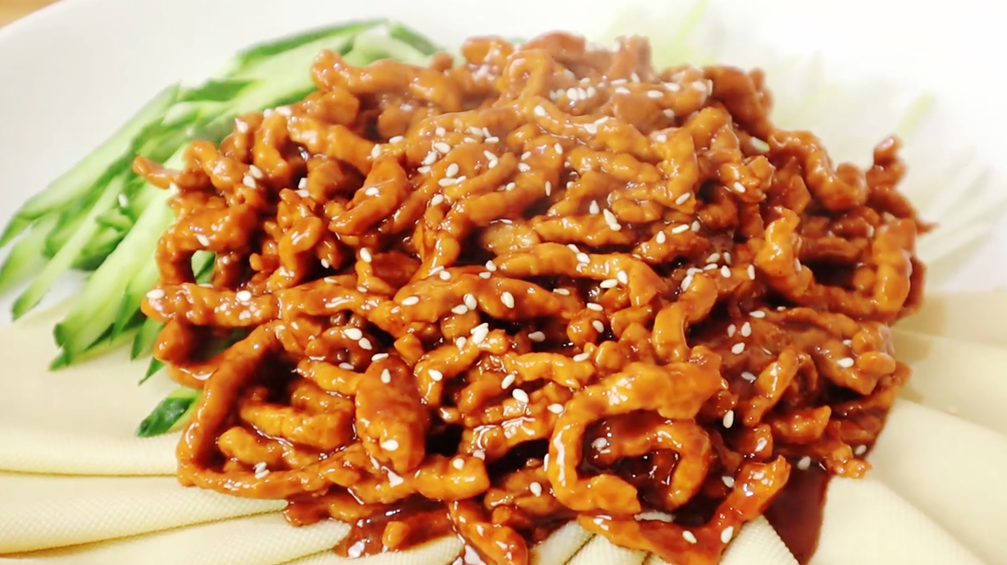 图片[6]-【京酱肉丝】做法步骤图 炒出来口感嫩滑鲜香 好吃又下饭-起舞食谱网