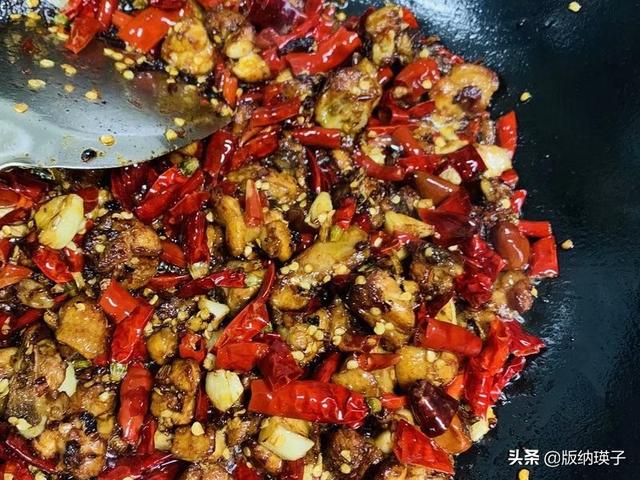 辣子鸡怎么做又脆又香酥，比外面的还好吃