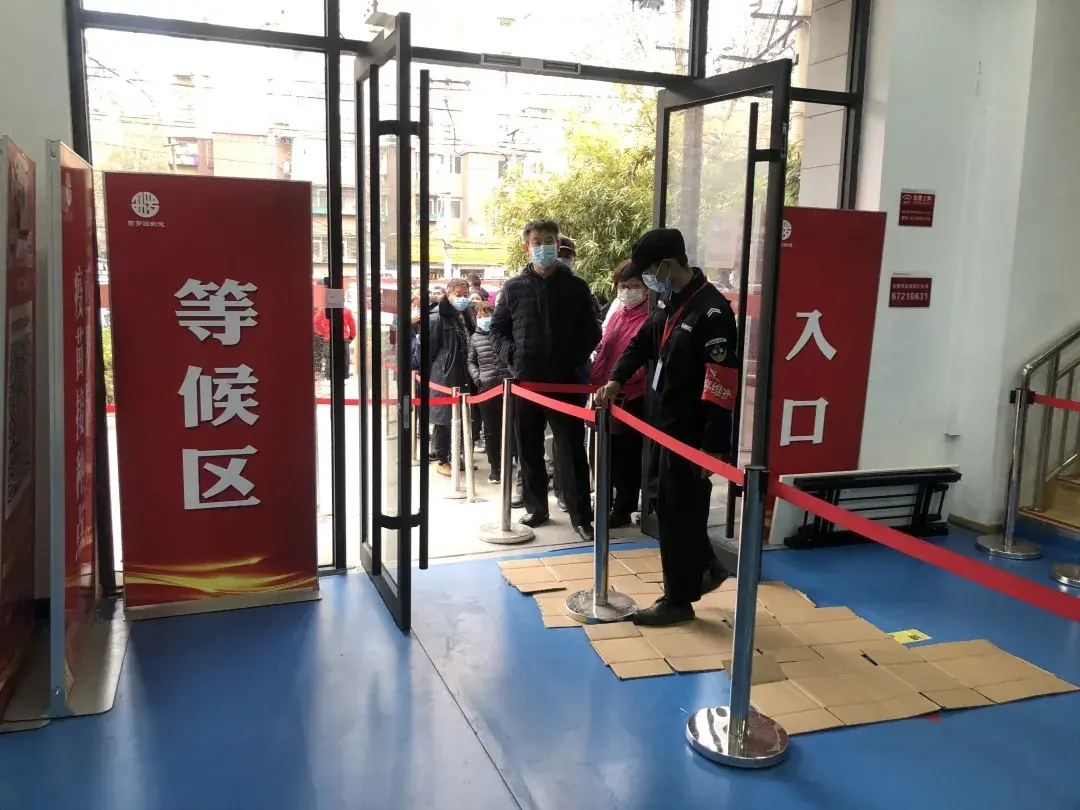 西罗园小家电维修安装 丰台消防指导治理洋桥村隐患，增灭火器120个，拆违建12处