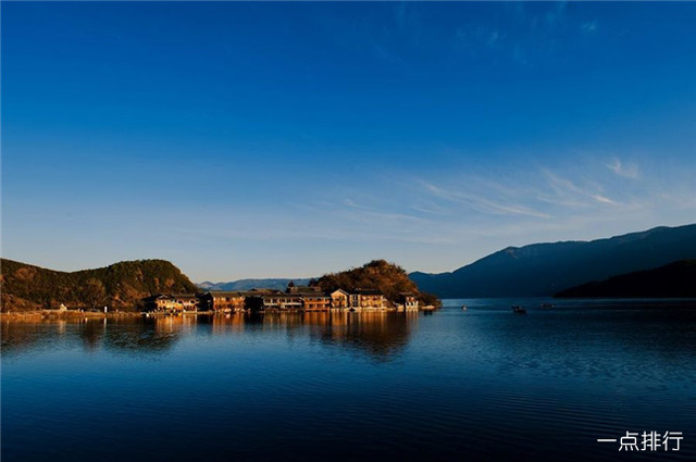 丽江旅游景点，丽江旅游景点攻略自由行三天（丽江的东巴谷是一个旅游的天堂）