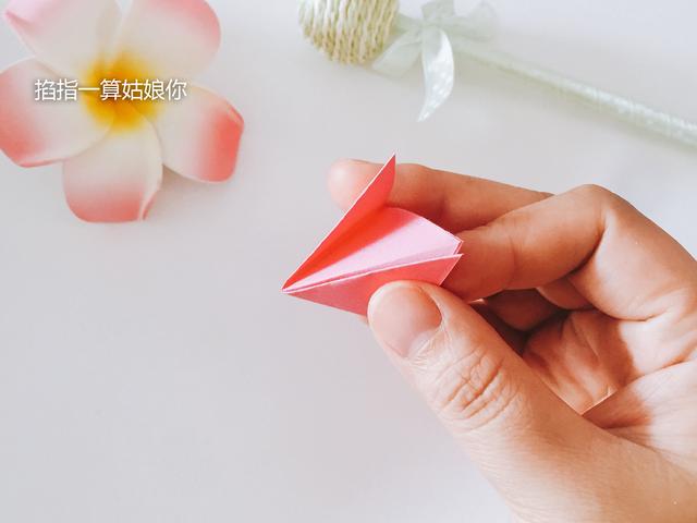 狐狸折纸步骤图，如何做一只小狐狸手工折纸（《儿童折纸图解》六步学会折纸——小狐狸）