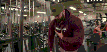 胸肌怎么练最快出轮廓，胸肌怎么练最快出轮廓纹（这篇文章告诉你怎么做）