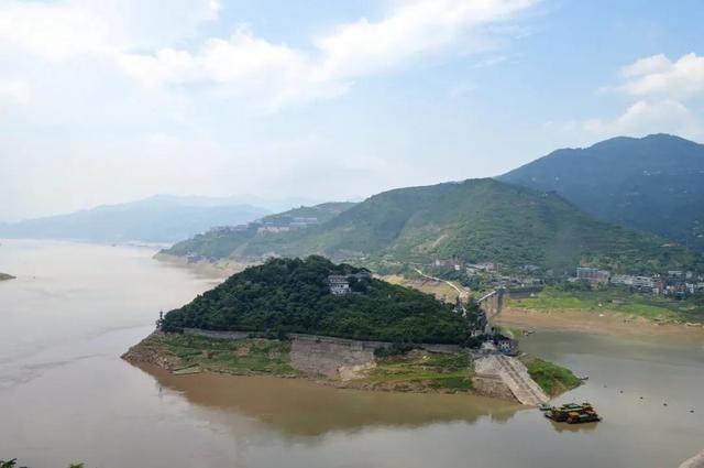 关于三峡的资料，为什么说，中国不能没有三峡