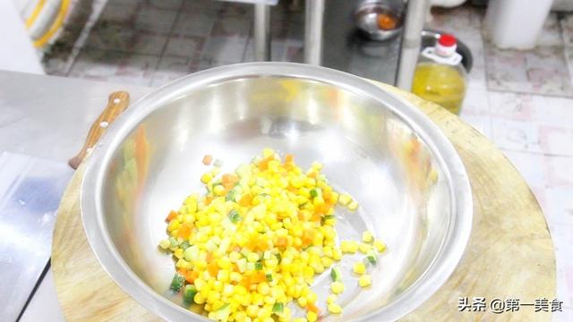 黄金玉米粒做法，黄金玉米粒怎么做最好吃（这才是黄金玉米烙最硬核的做法）