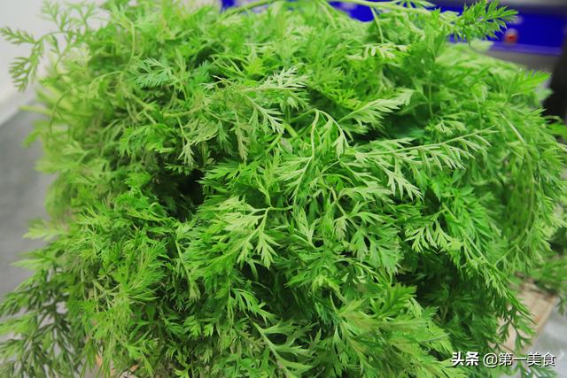 萝卜缨子做法大全，胡萝卜缨丢掉可惜了