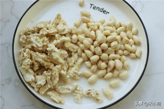 自制花生露怎么做，怎样制作花生露（自制花生核桃露）