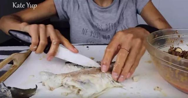 kate是什么意思，kate是什么意思翻译（国外知名女主播是被人绑架来赚钱的奴隶）