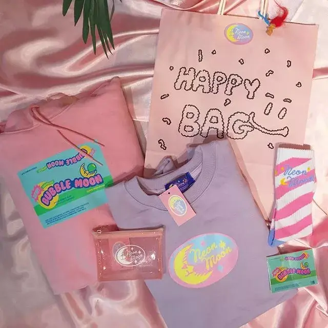 酷酷背景图，全网最火背景图（酷酷的微信朋友圈背景图）