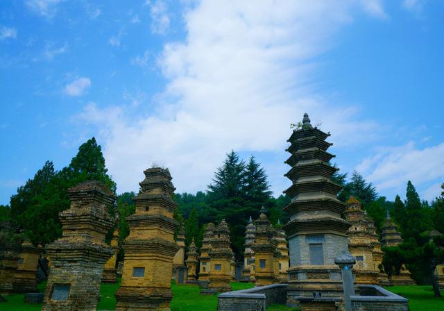 少林寺简介,少林寺在哪个市(都觉得少林寺很"坑")
