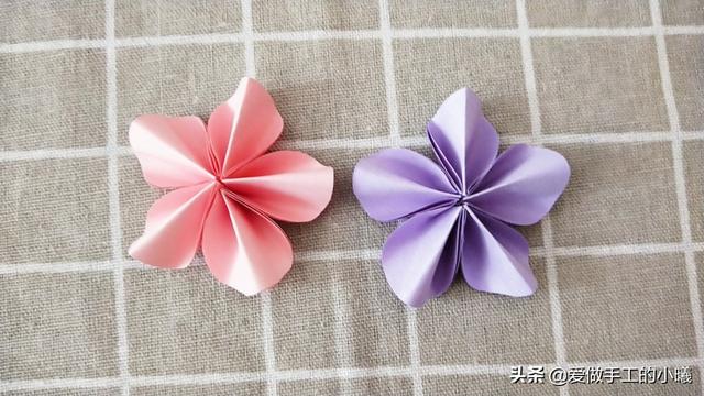 折花的方法简单又漂亮，折纸玫瑰花简单又漂亮（折纸教程：5步完成的可爱小花）